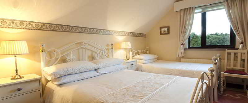Crossriver Bed & Breakfast