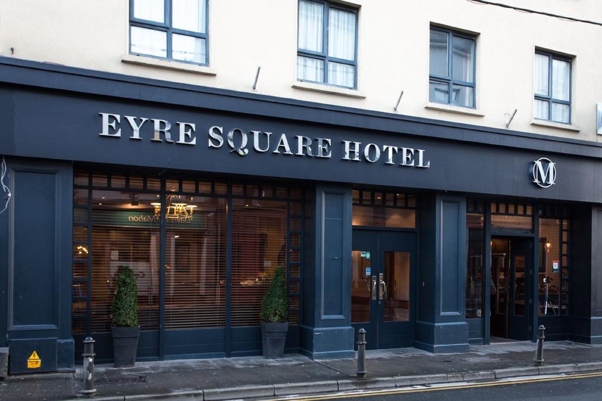 Eyre Square Hotel