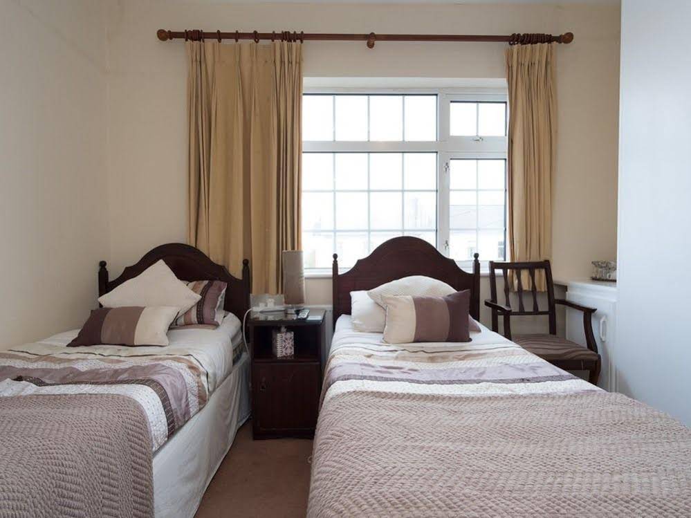 Four Seasons B&B