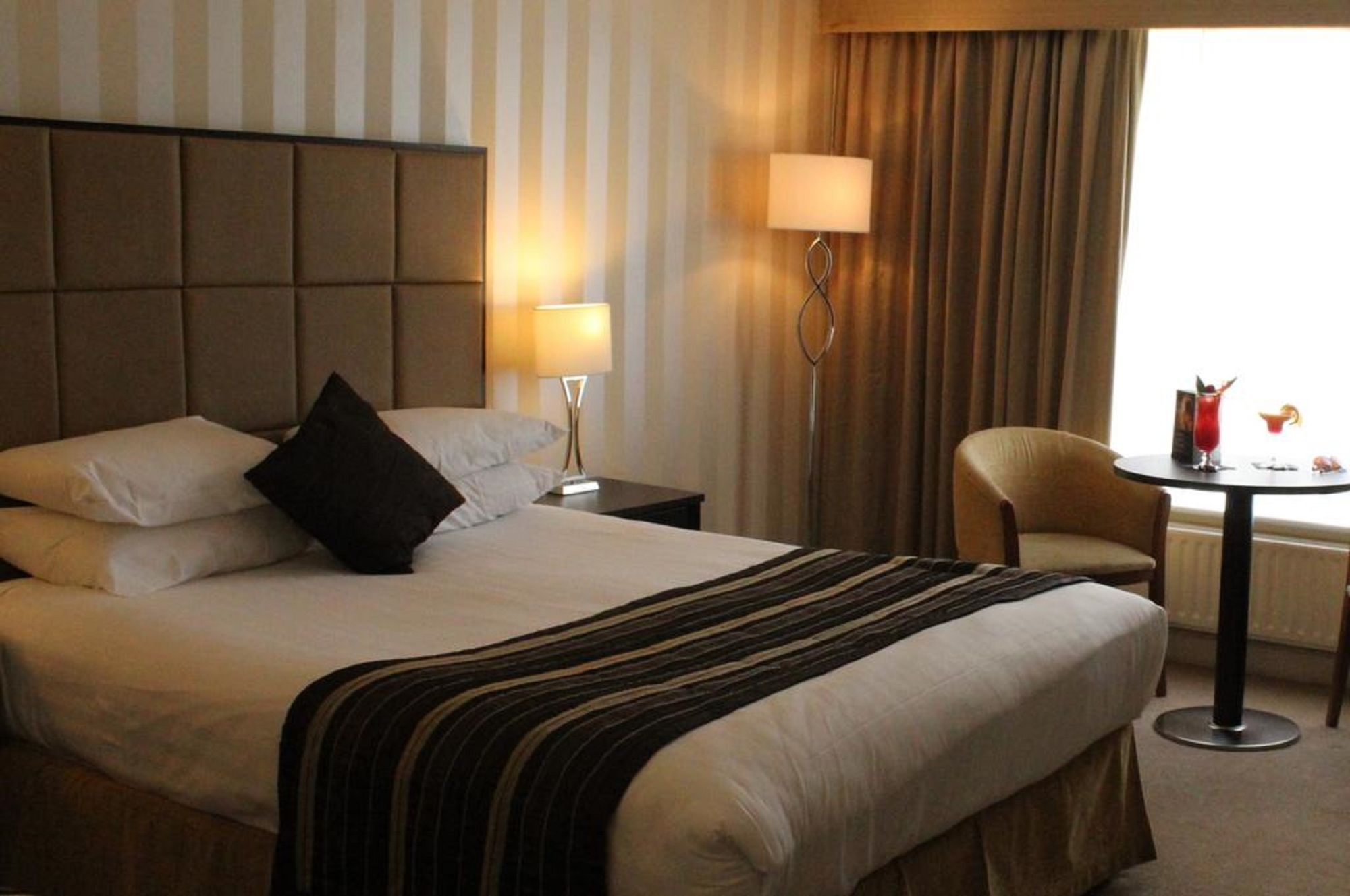Menlo Park Hotel