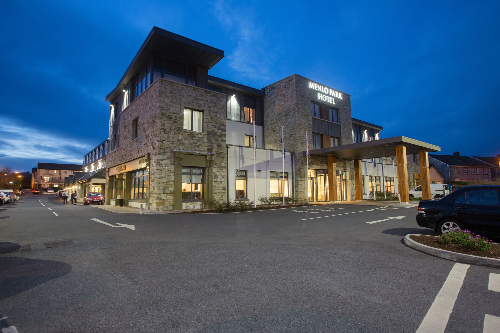 Menlo Park Hotel