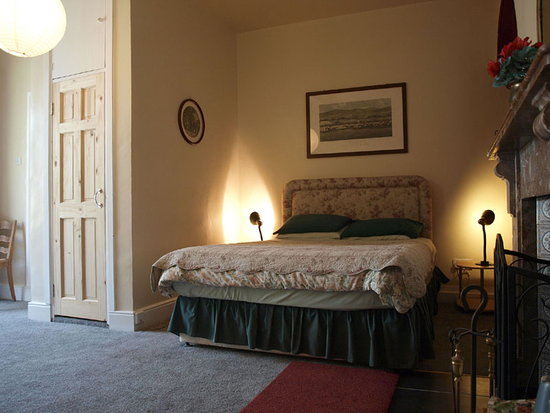 Ross House Bed & Breakfast
