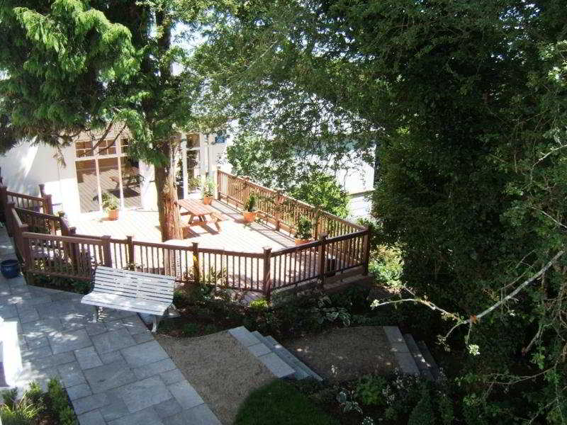 The Ardilaun Hotel