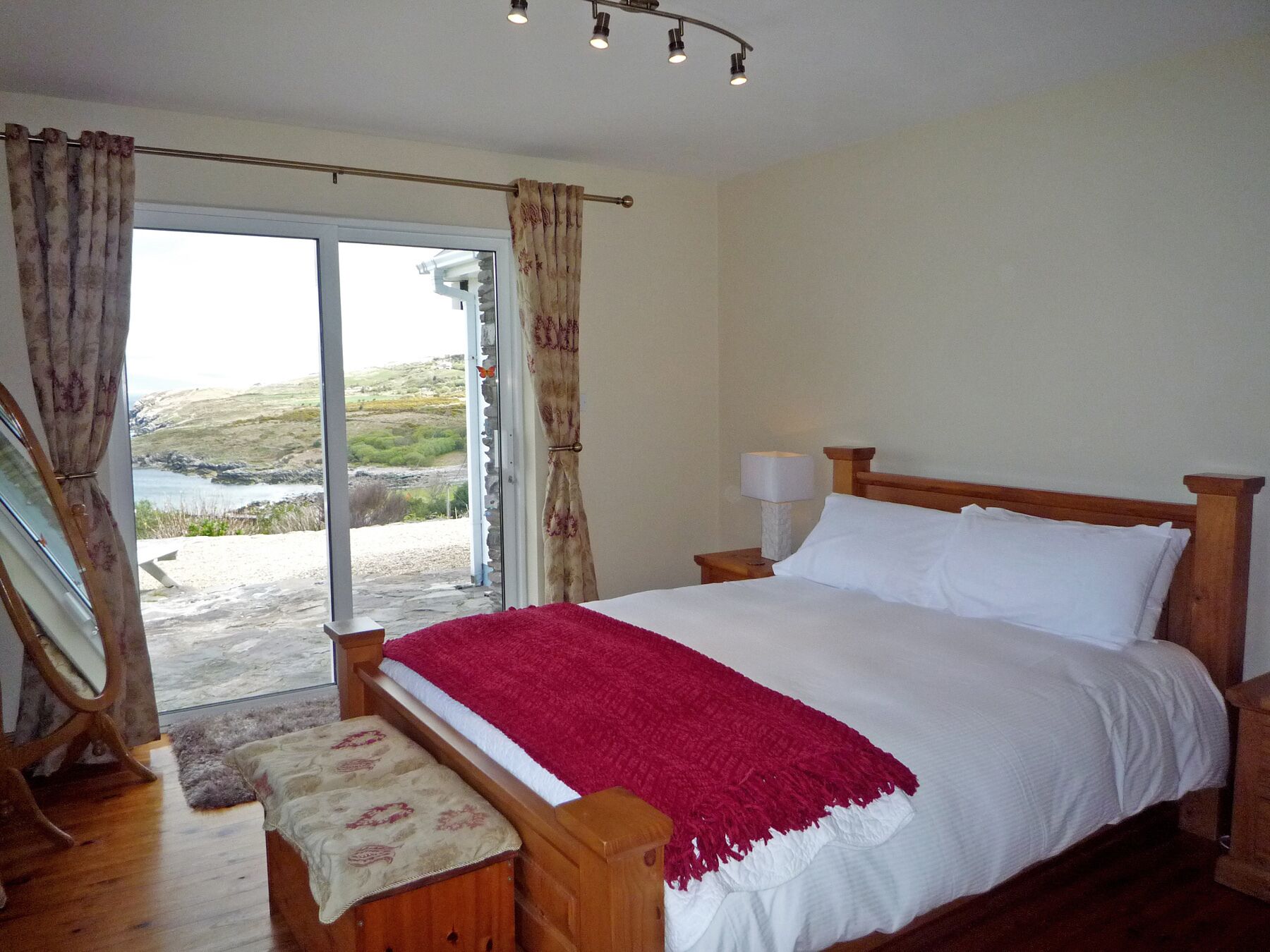 Radharc na Cealla Holiday Home by Trident Holiday Homes