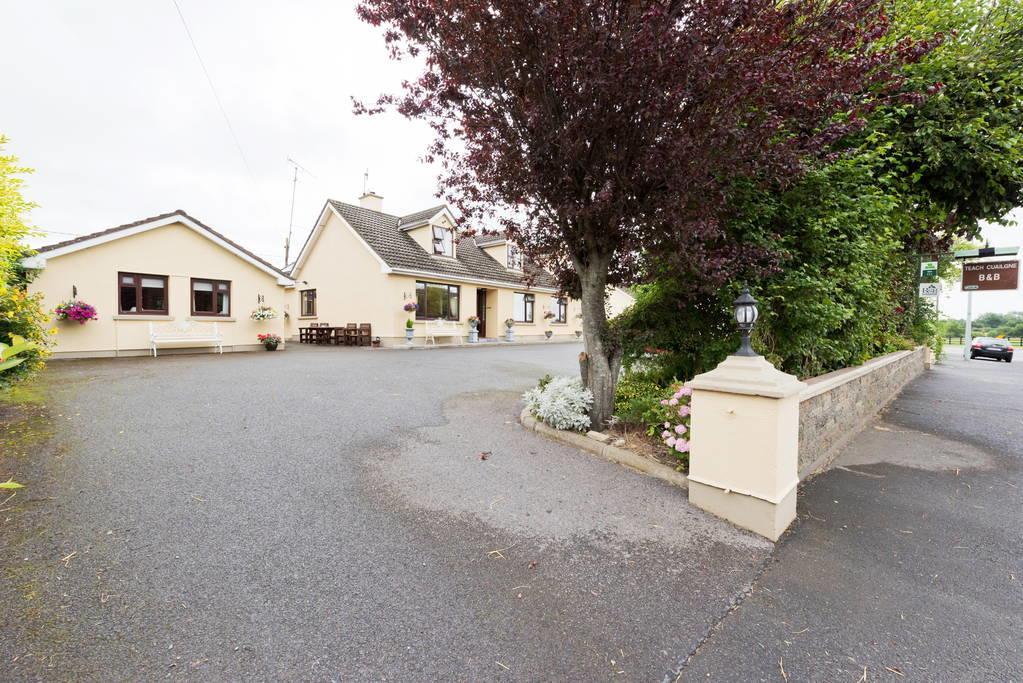 Teach Cuailgne B&B