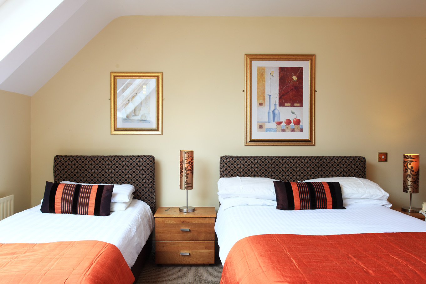 O'Donnabhain's Guesthouse B&B & Townhouses