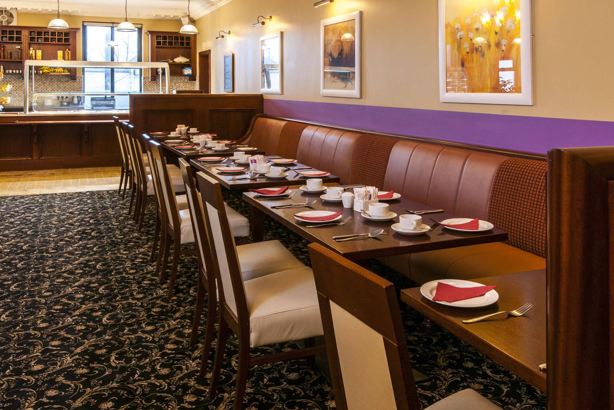 Kilkenny House Hotel