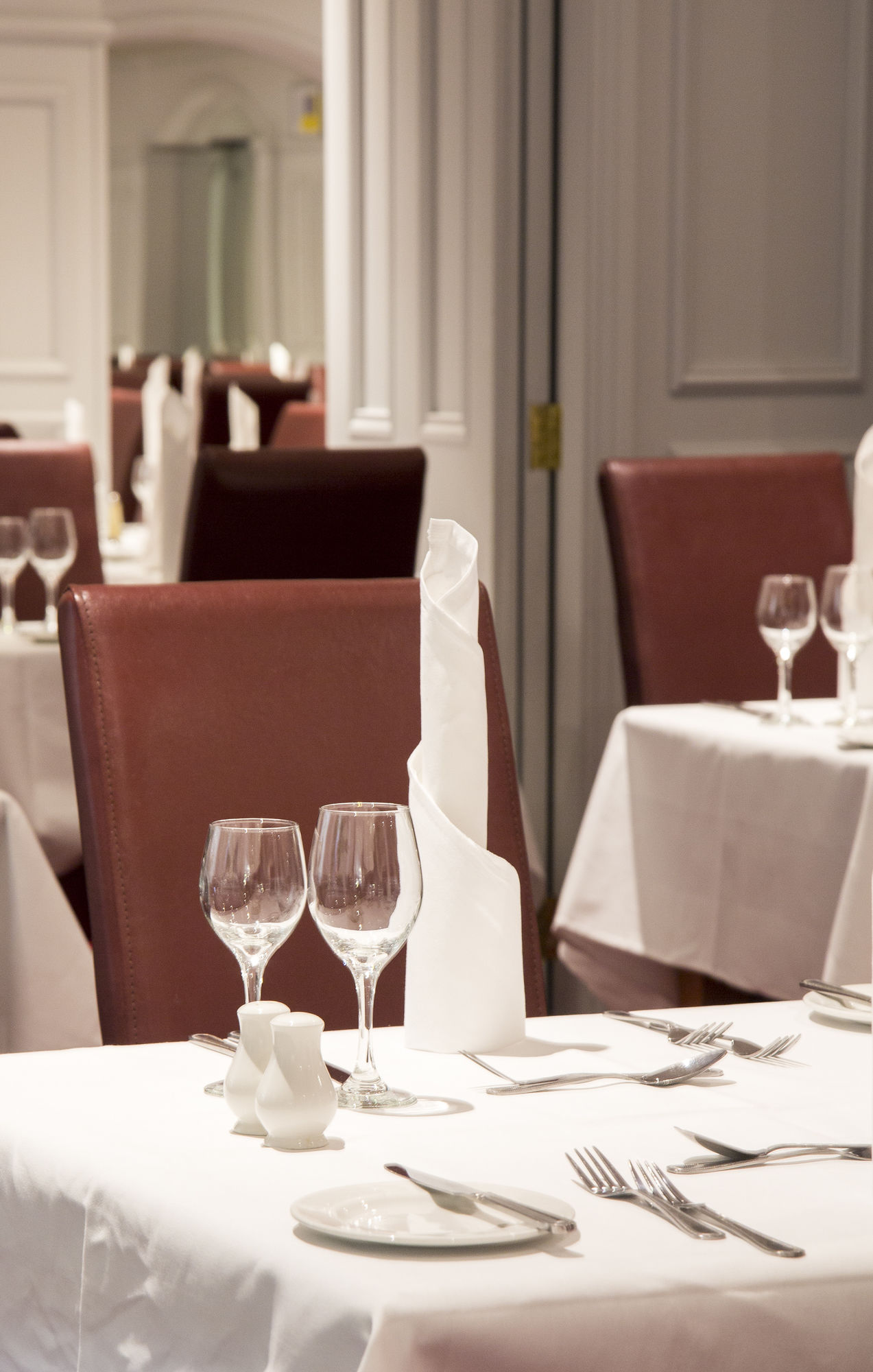 The Springhill Court Hotel