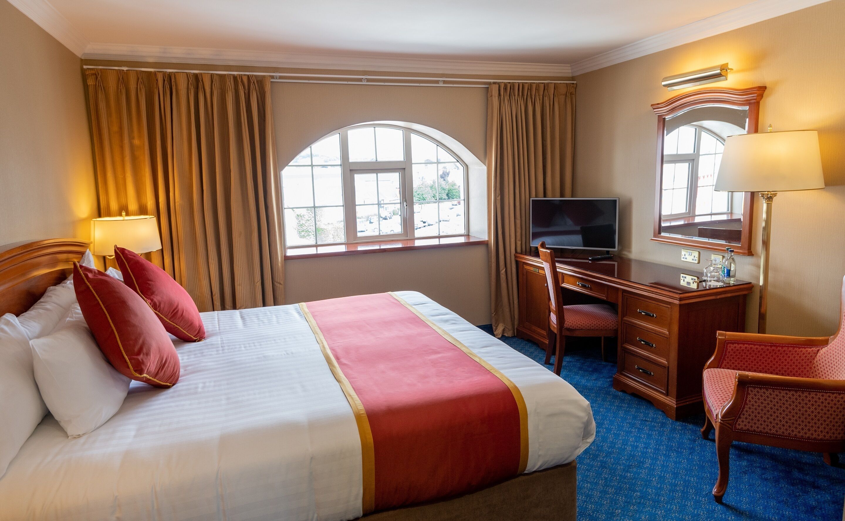 Killarney Towers Hotel