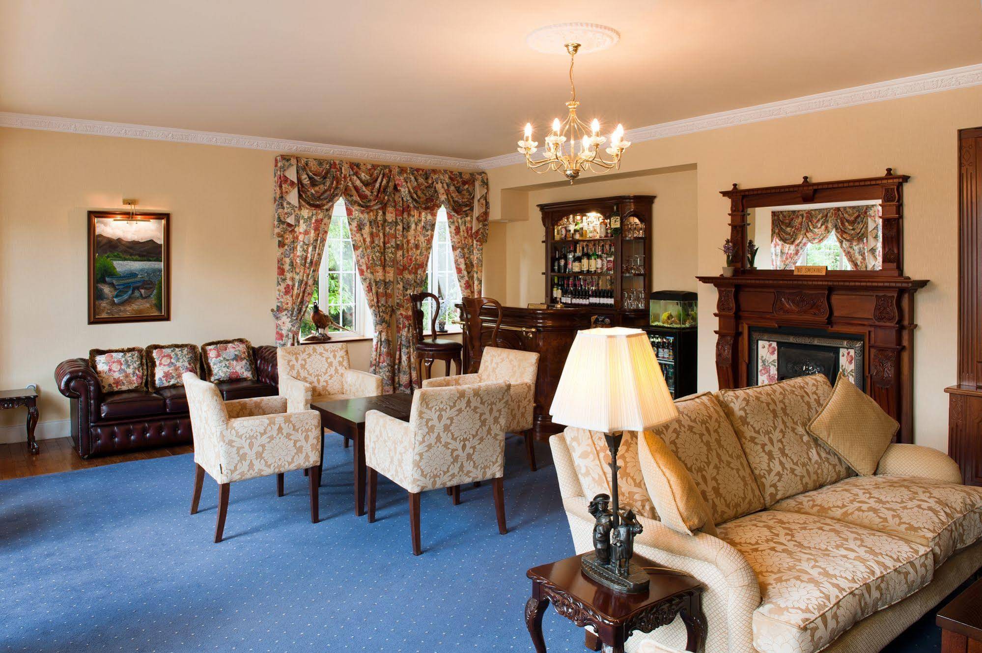 Old Weir Lodge