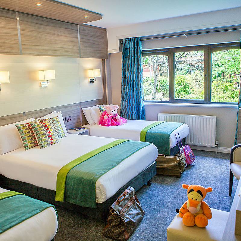 The Gleneagle Hotel & Apartments