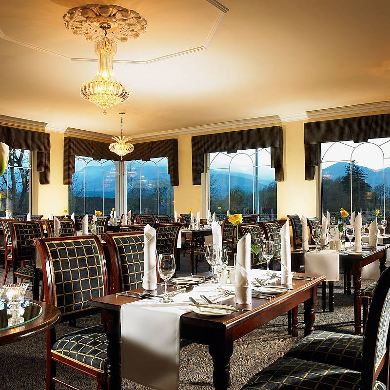The Gleneagle Hotel & Apartments