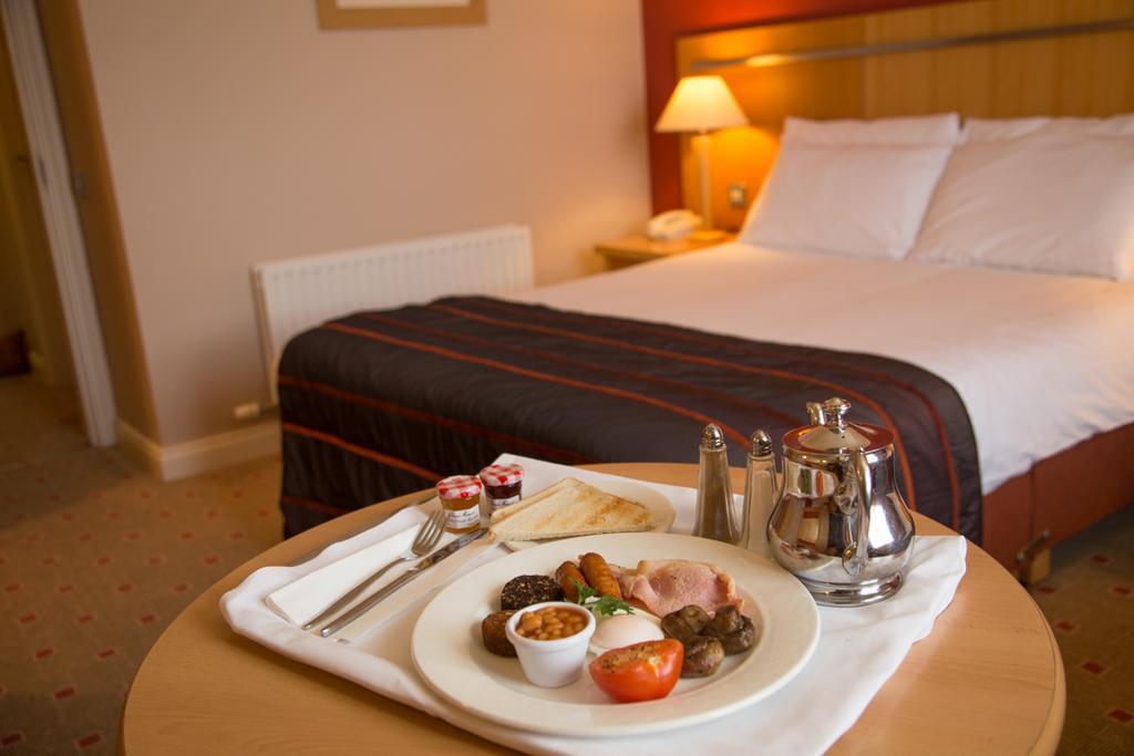 Lahinch Coast Hotel & Suites