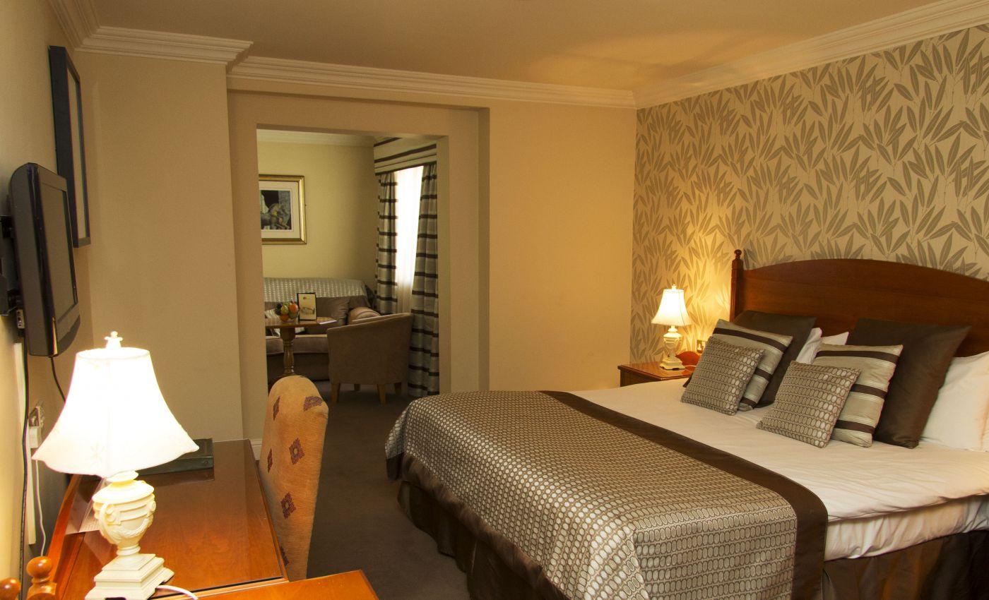Newgrange Hotel