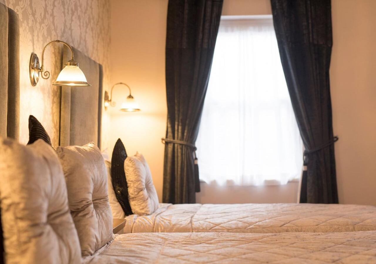 Castle Arch Hotel
