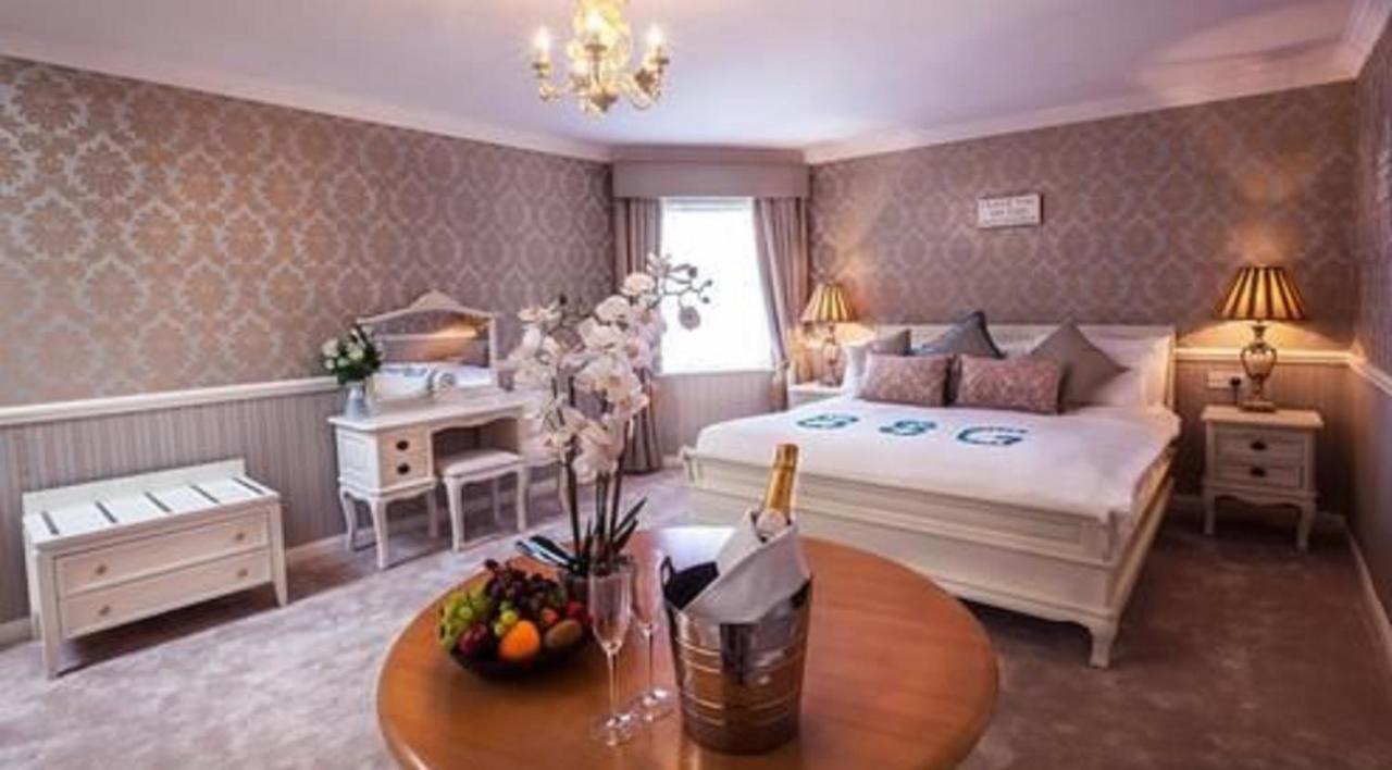 Castle Arch Hotel