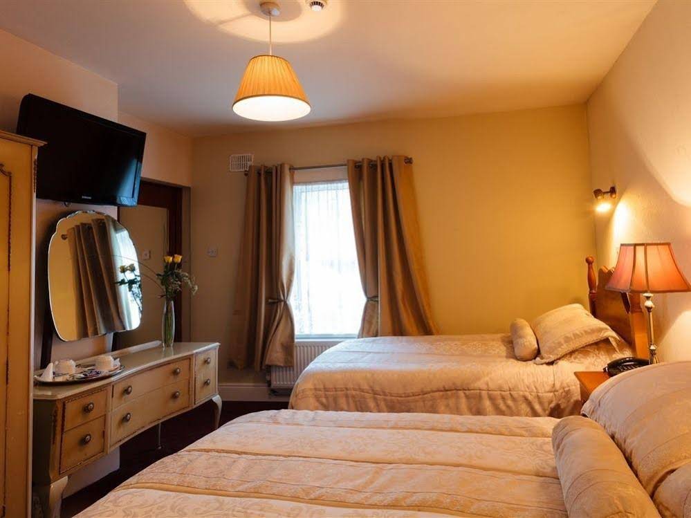 Countrywide Inns - Cawleys Guesthouse