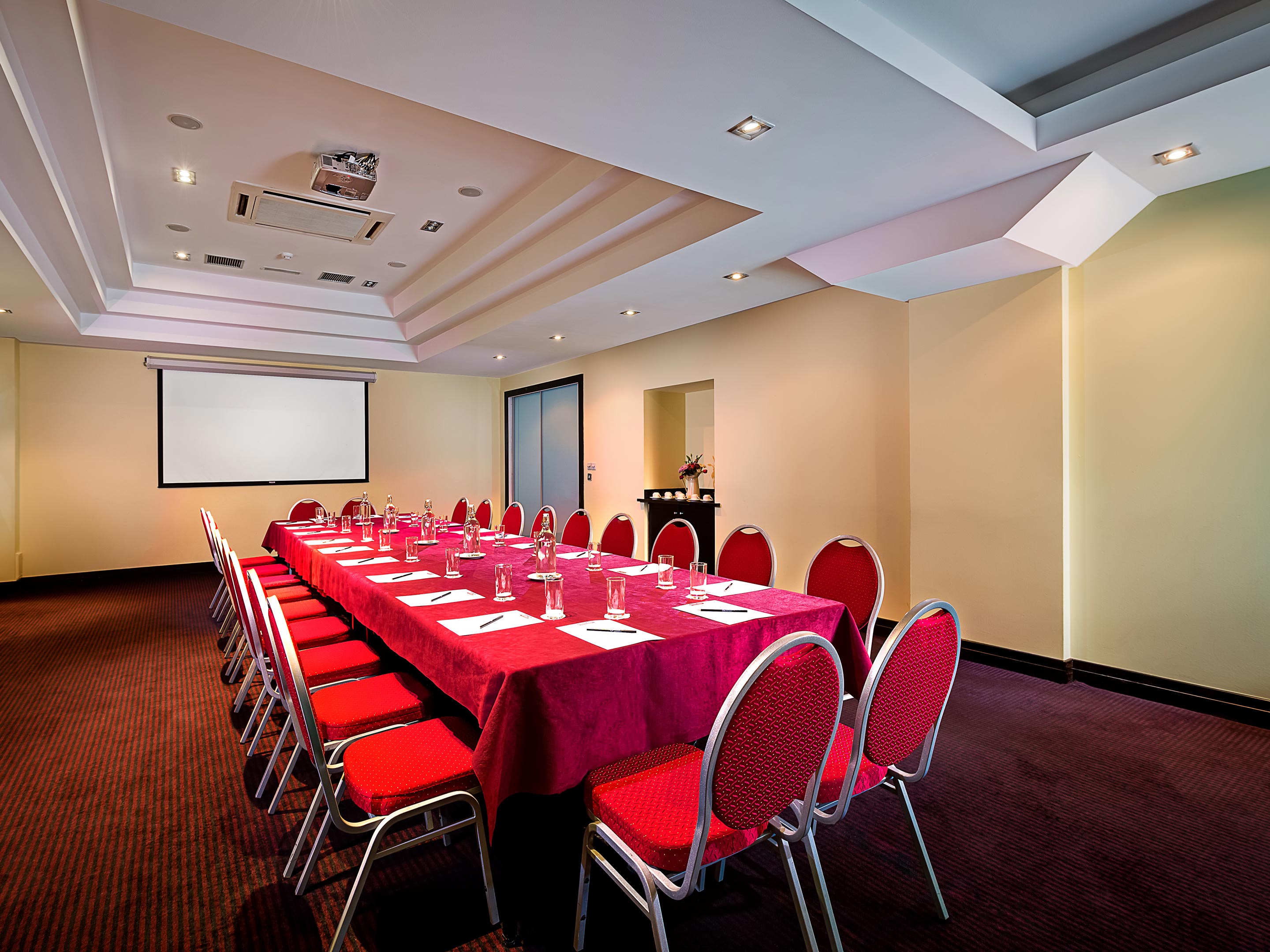 The Great National Central Hotel Tullamore
