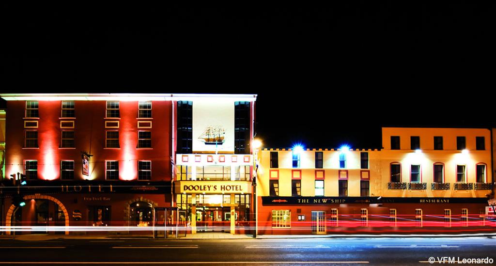 Dooley's Hotel