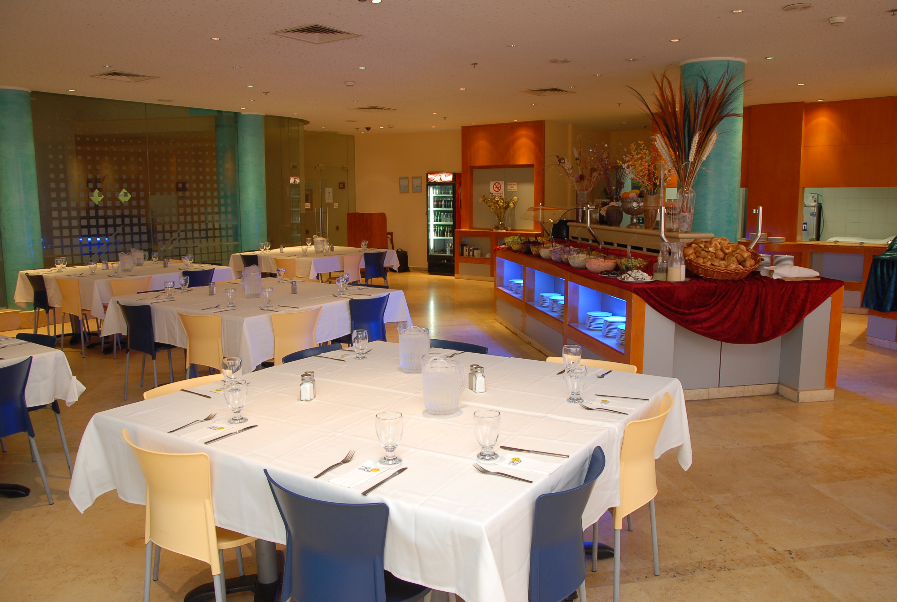 Adi Hotel