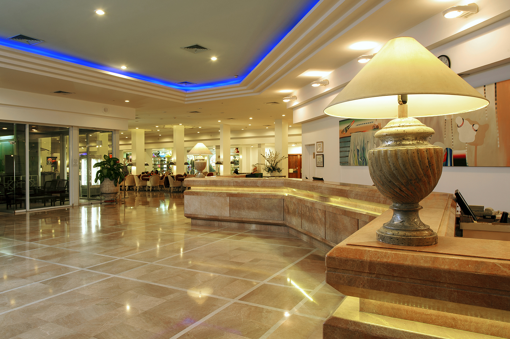 Caesar Premier Resort Hotel