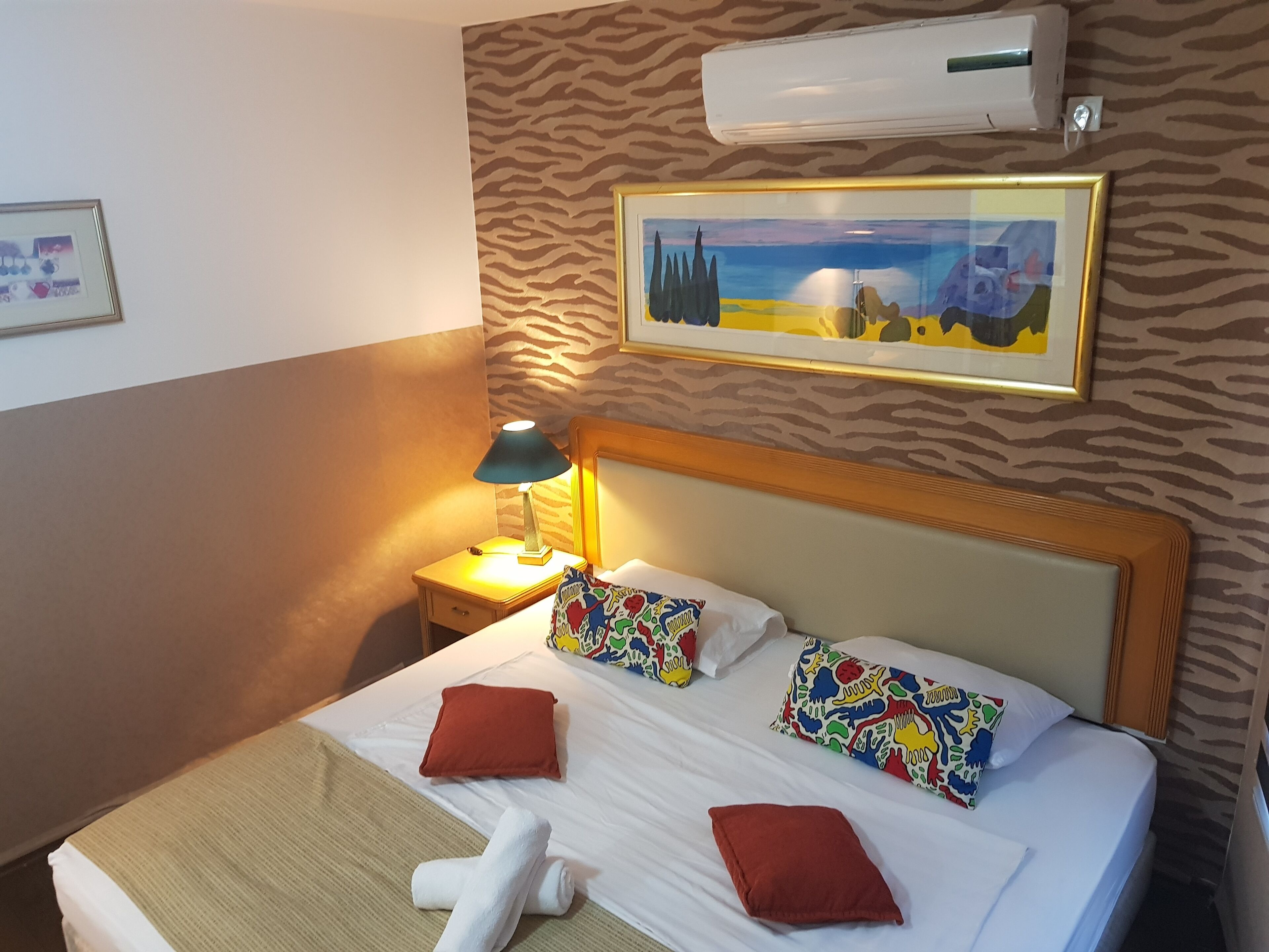 City Suites