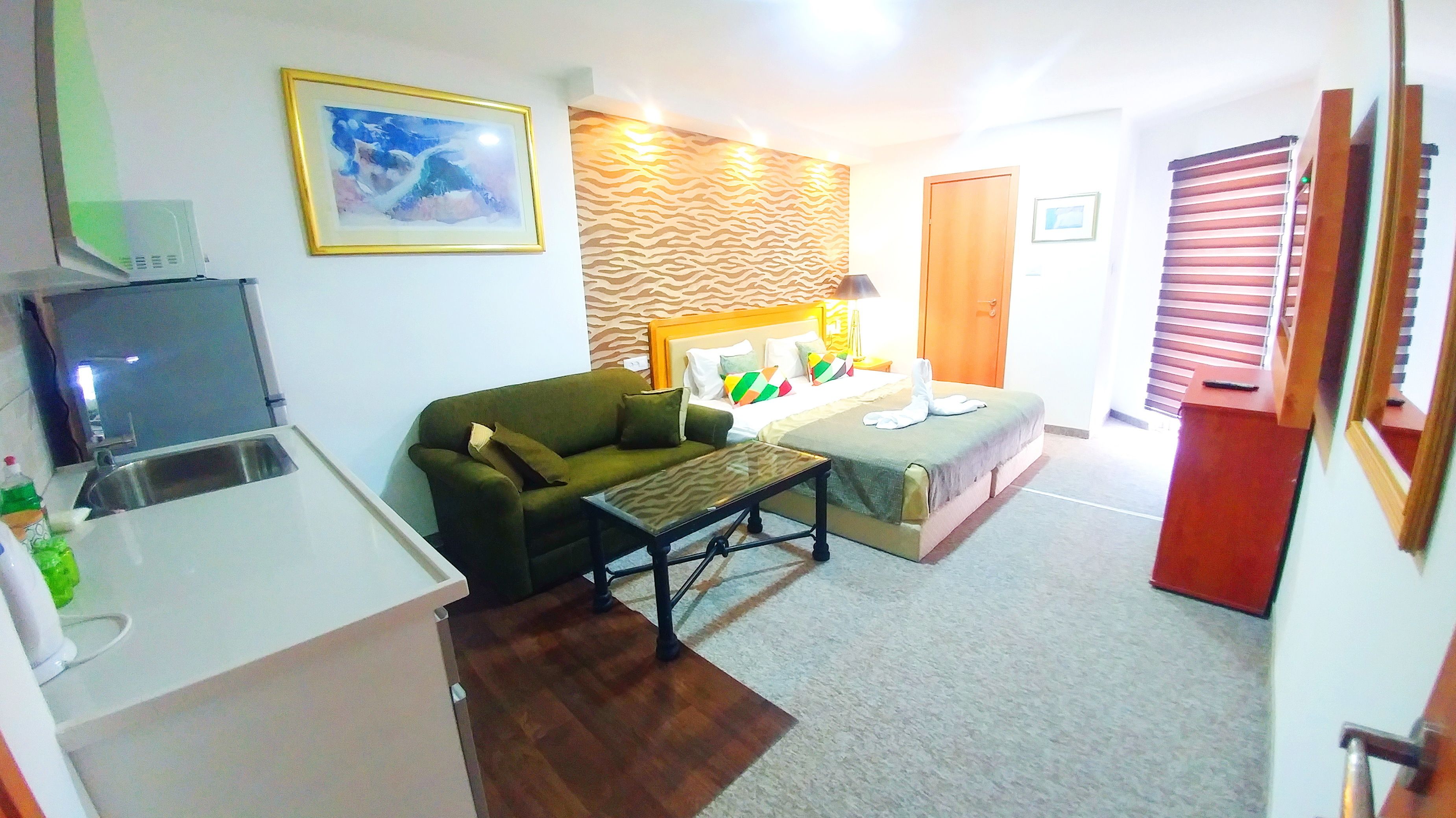 City Suites