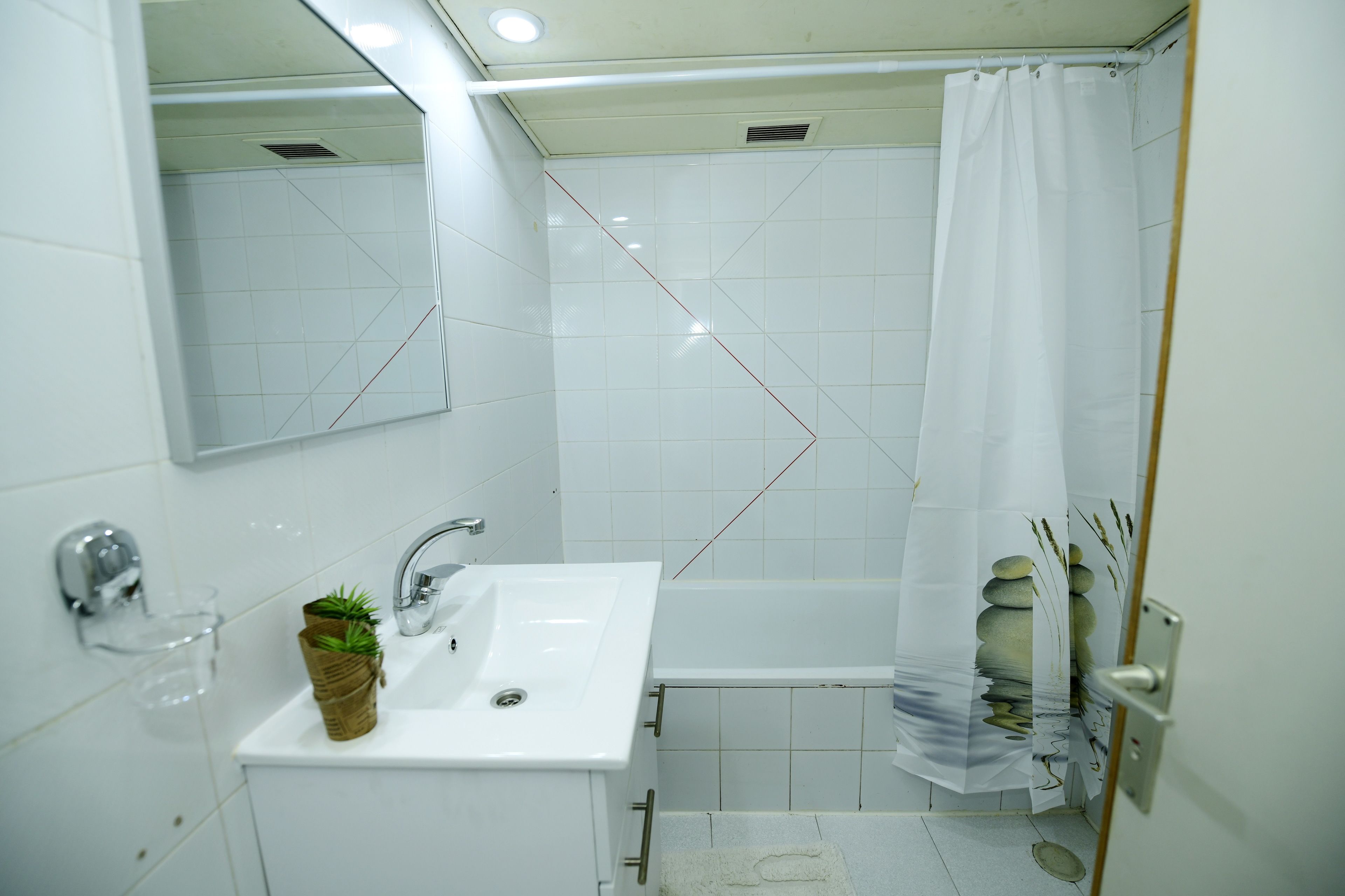 Lev Eilat Apartments by YalaRent