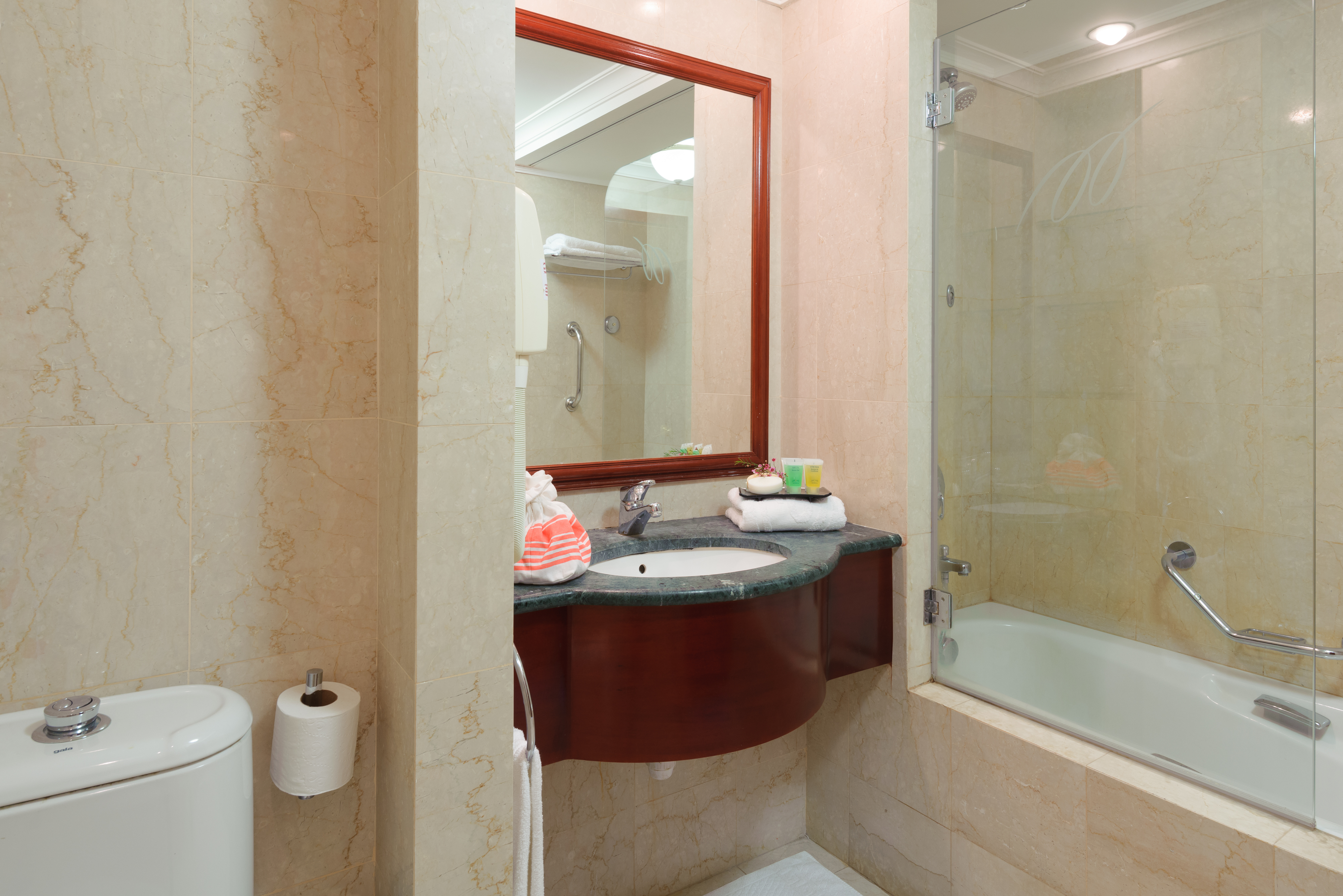 U Magic Palace Eilat Hotel