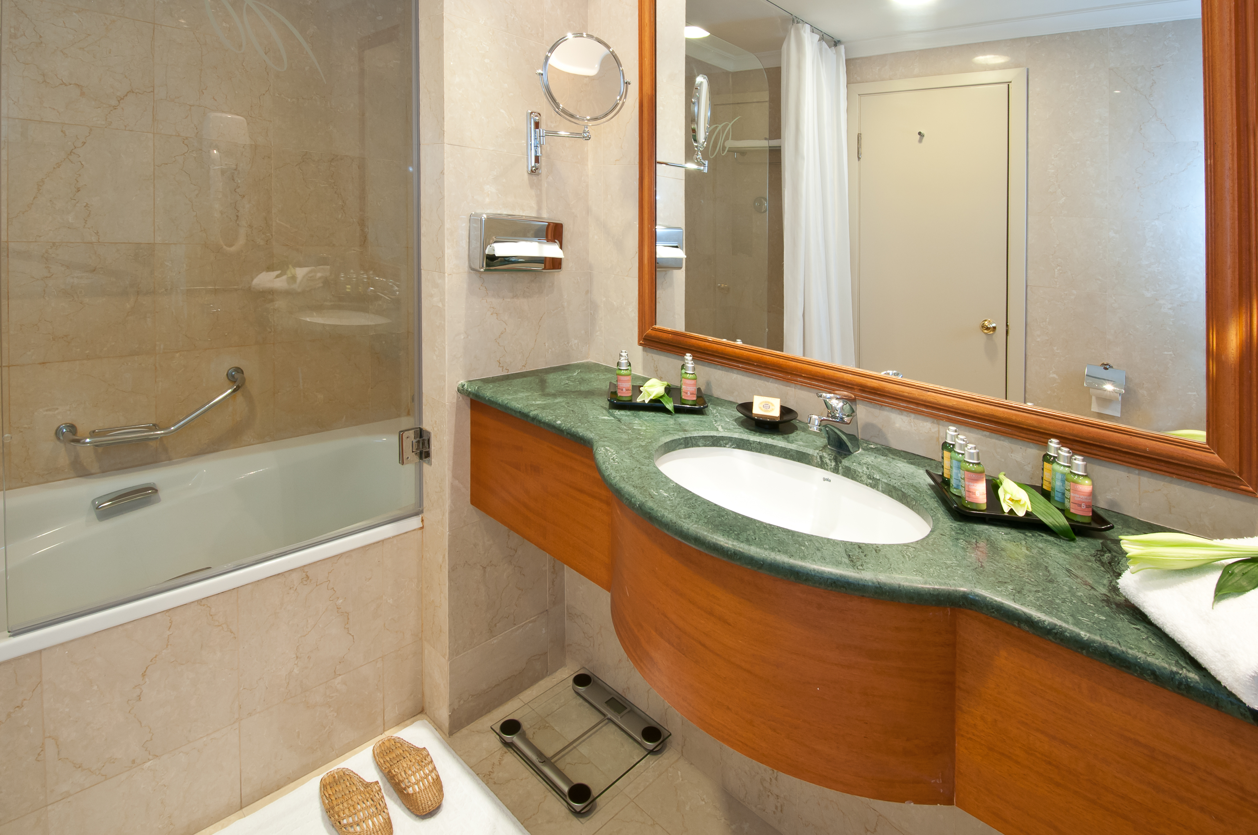 U Magic Palace Eilat Hotel