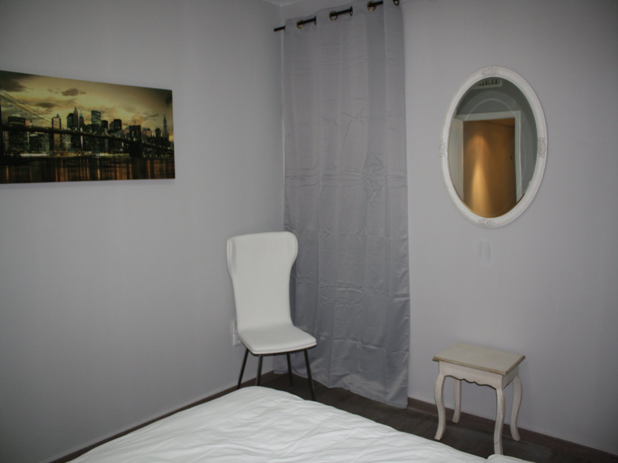 Rich Luxury Suites