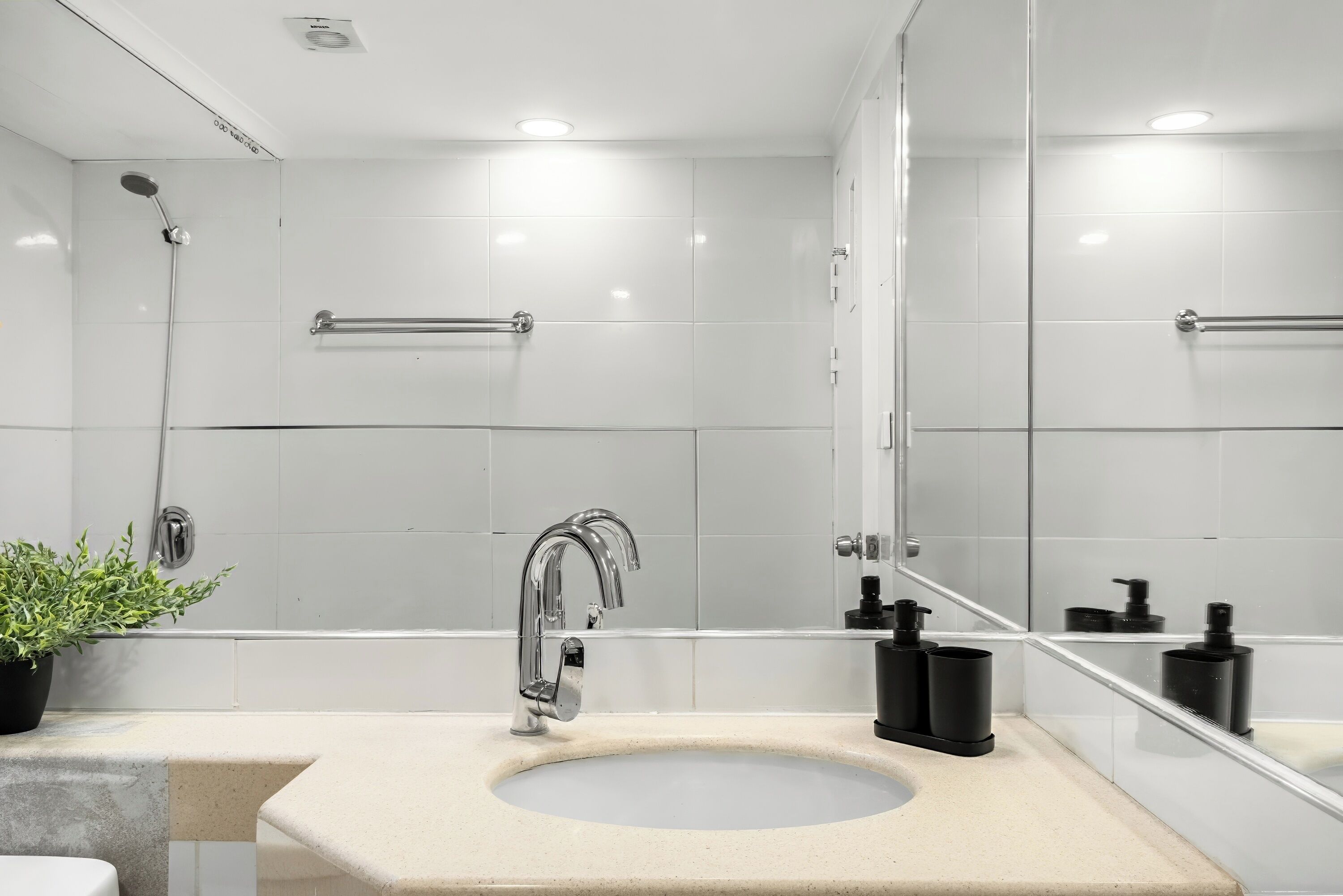 Royal Park Resort Apartments by Sea N' Rent