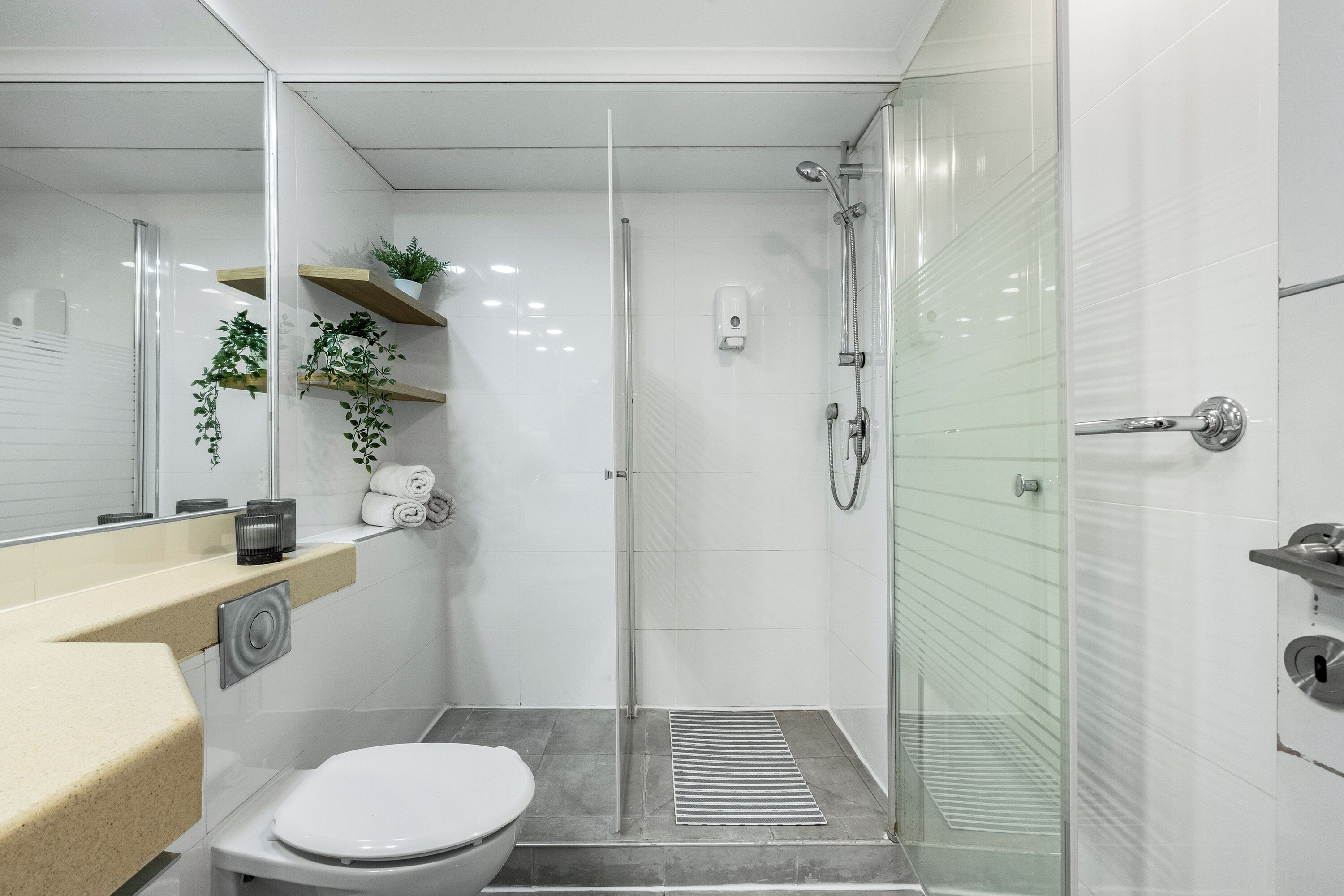 Royal Park Resort Apartments by Sea N' Rent