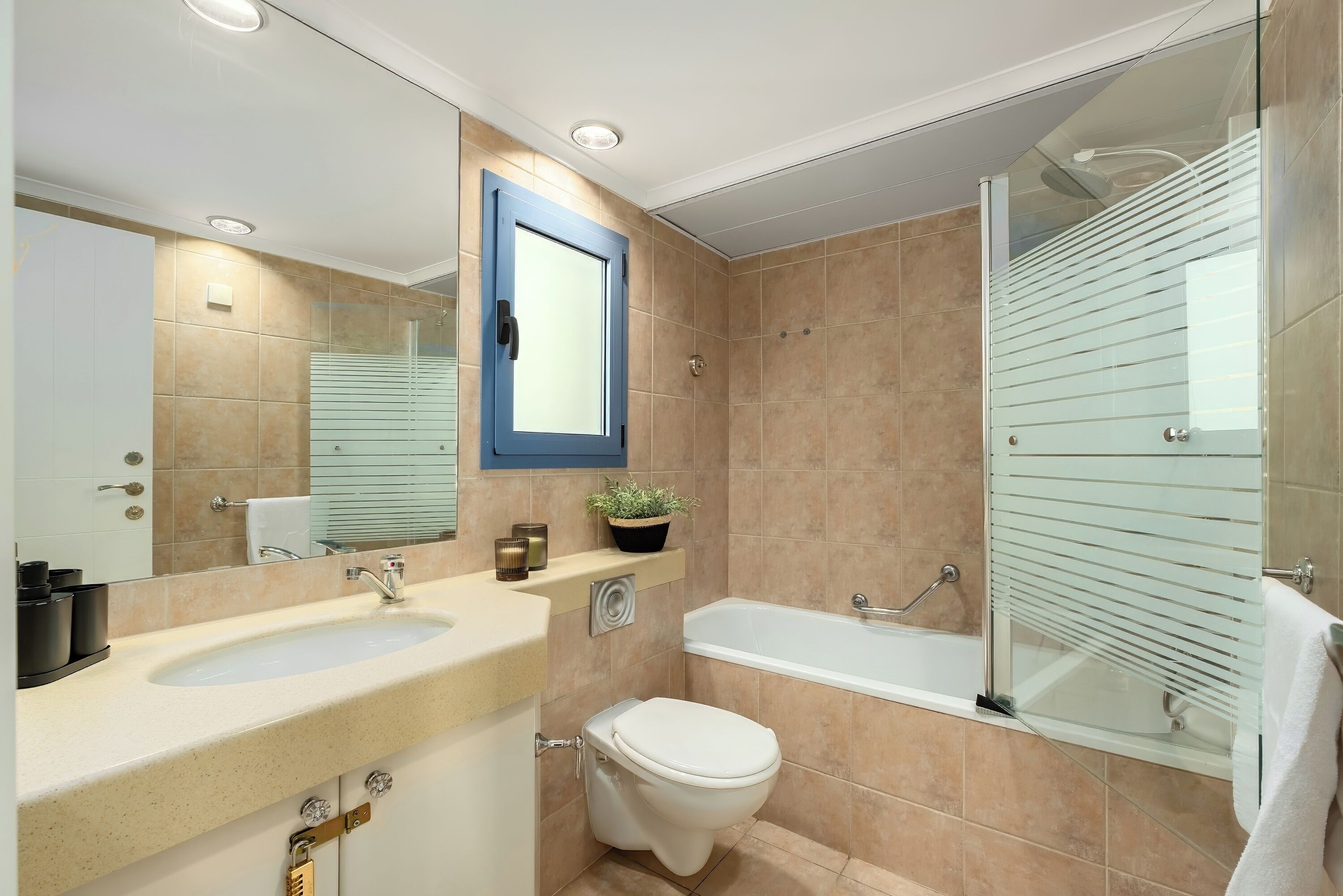 Royal Park Resort Apartments by Sea N' Rent