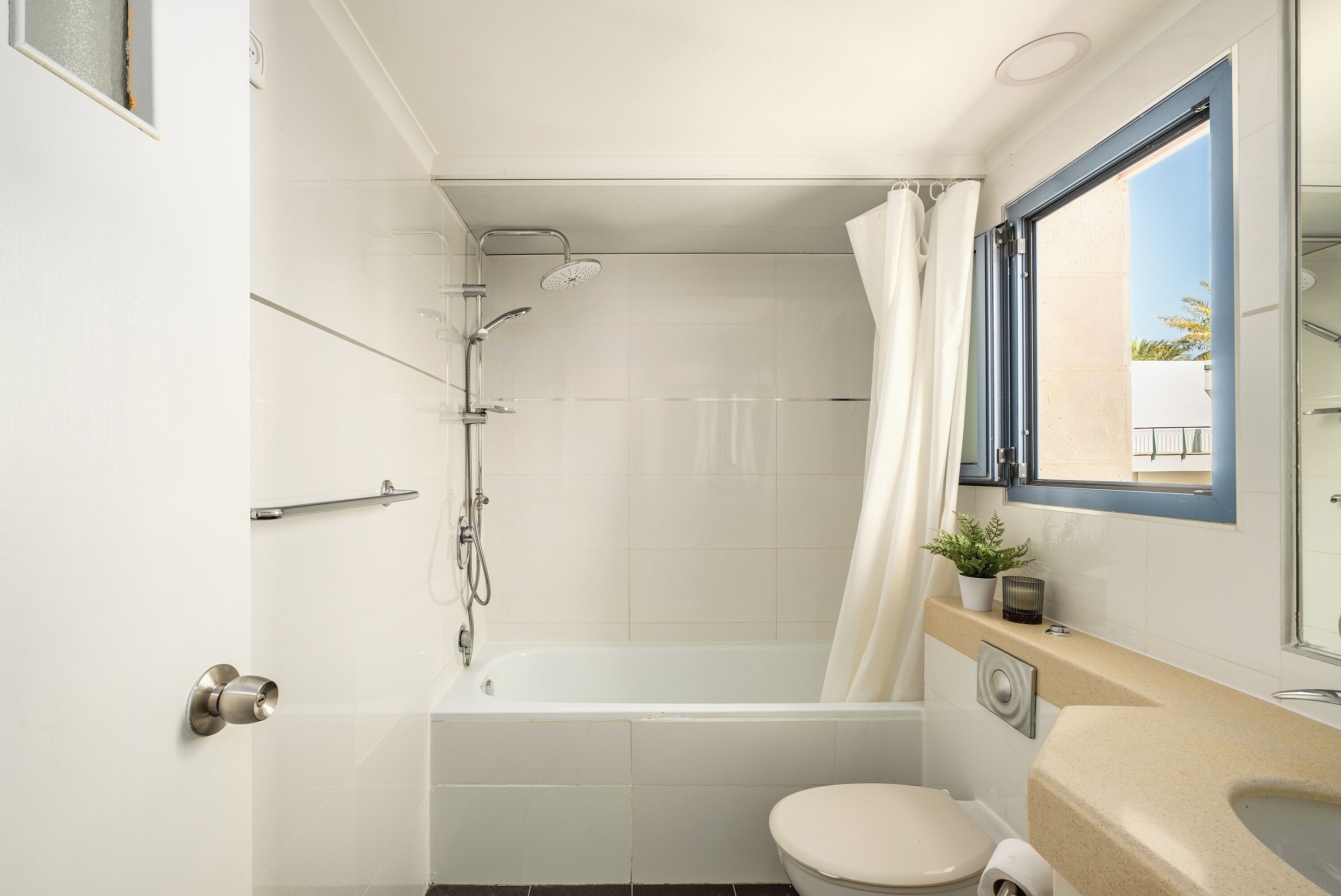 Royal Park Resort Apartments by Sea N' Rent