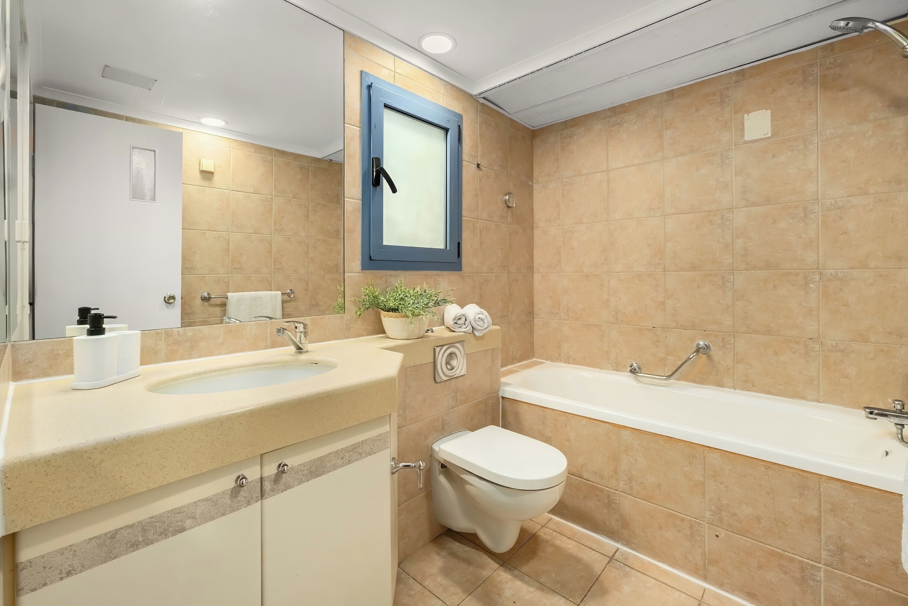 Royal Park Resort Apartments by Sea N' Rent