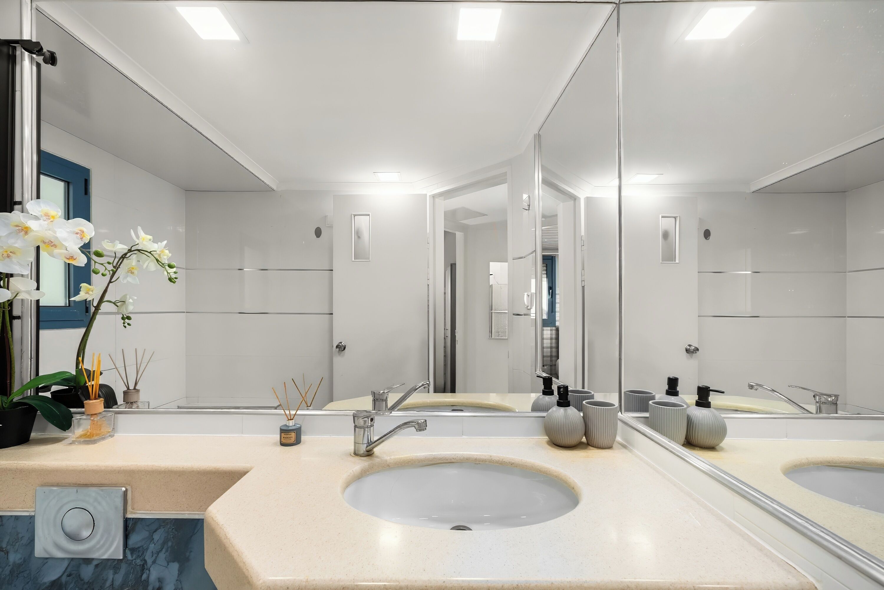 Royal Park Resort Apartments by Sea N' Rent