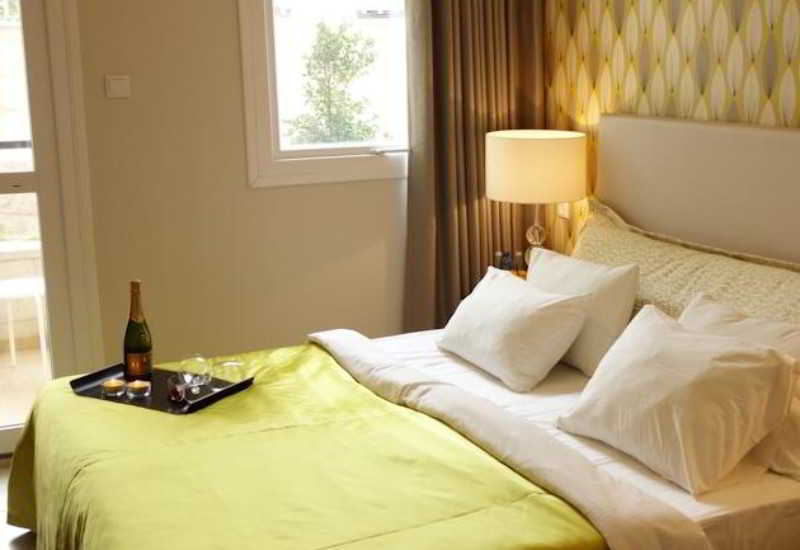 Acco Beach Hotel
