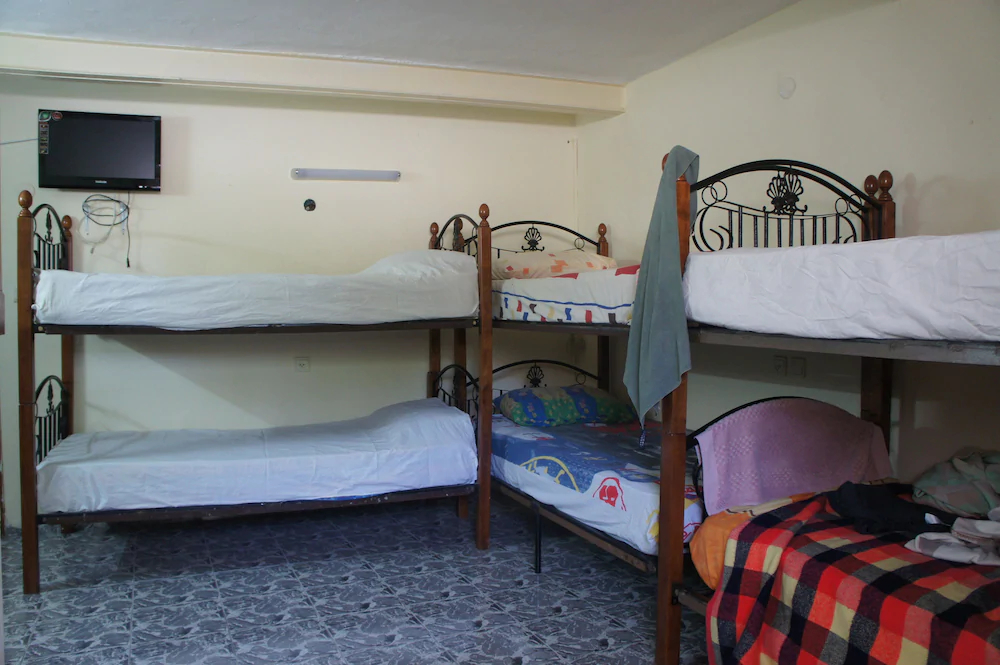 Akko Gate Hostel & Motel