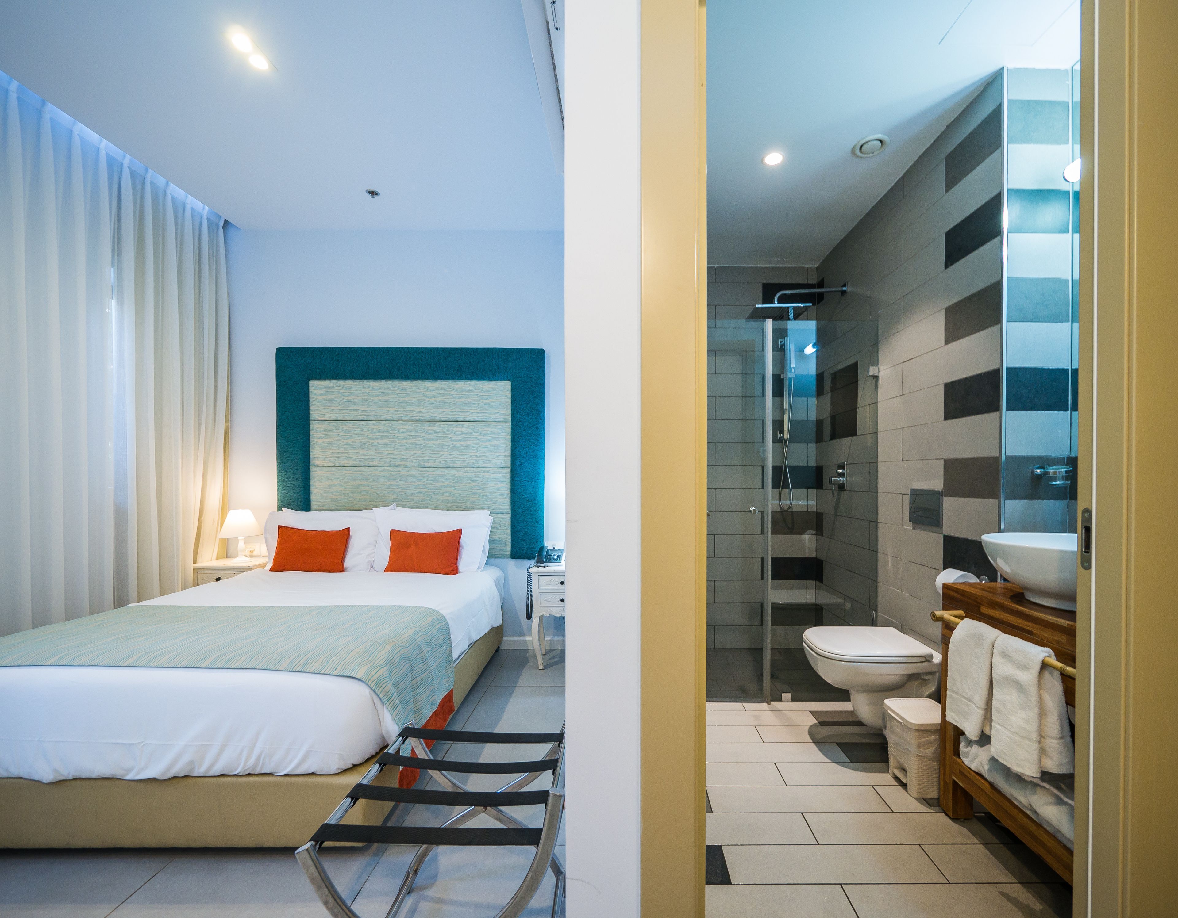 Bat Galim Boutique Hotel