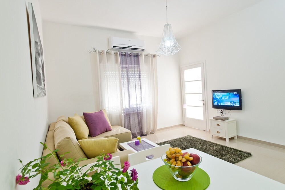 Eshkol Housing Executive Apartments