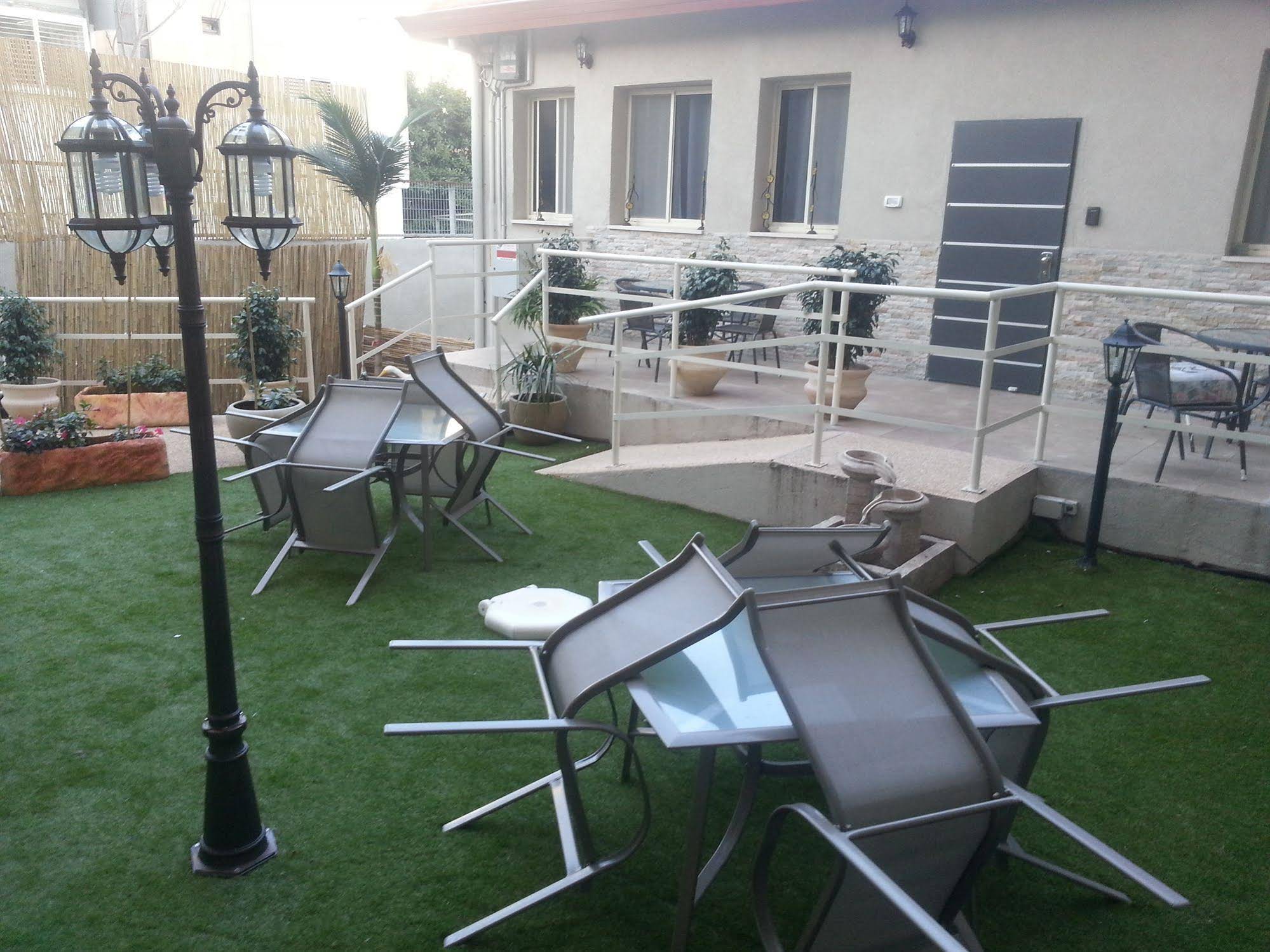 Loui Hotel Gardens