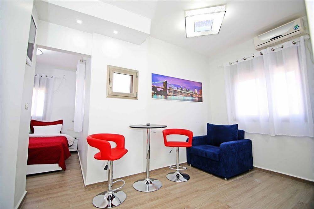 Sea Plaza Residence