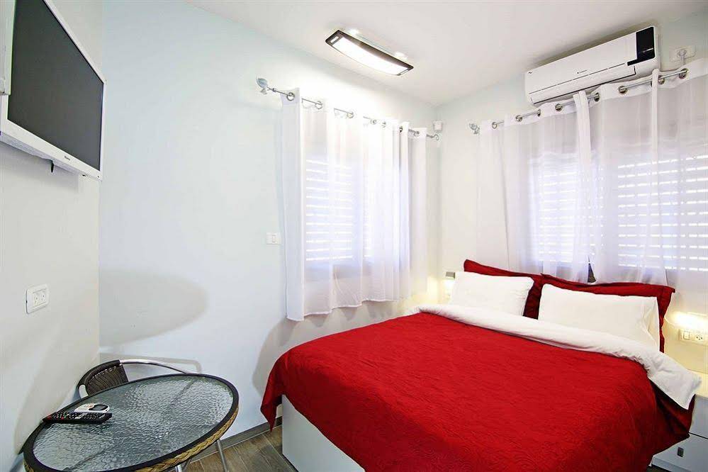 Sea Plaza Residence