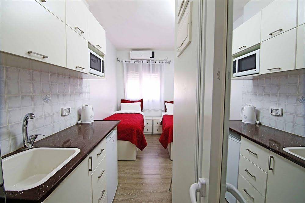 Sea Plaza Residence