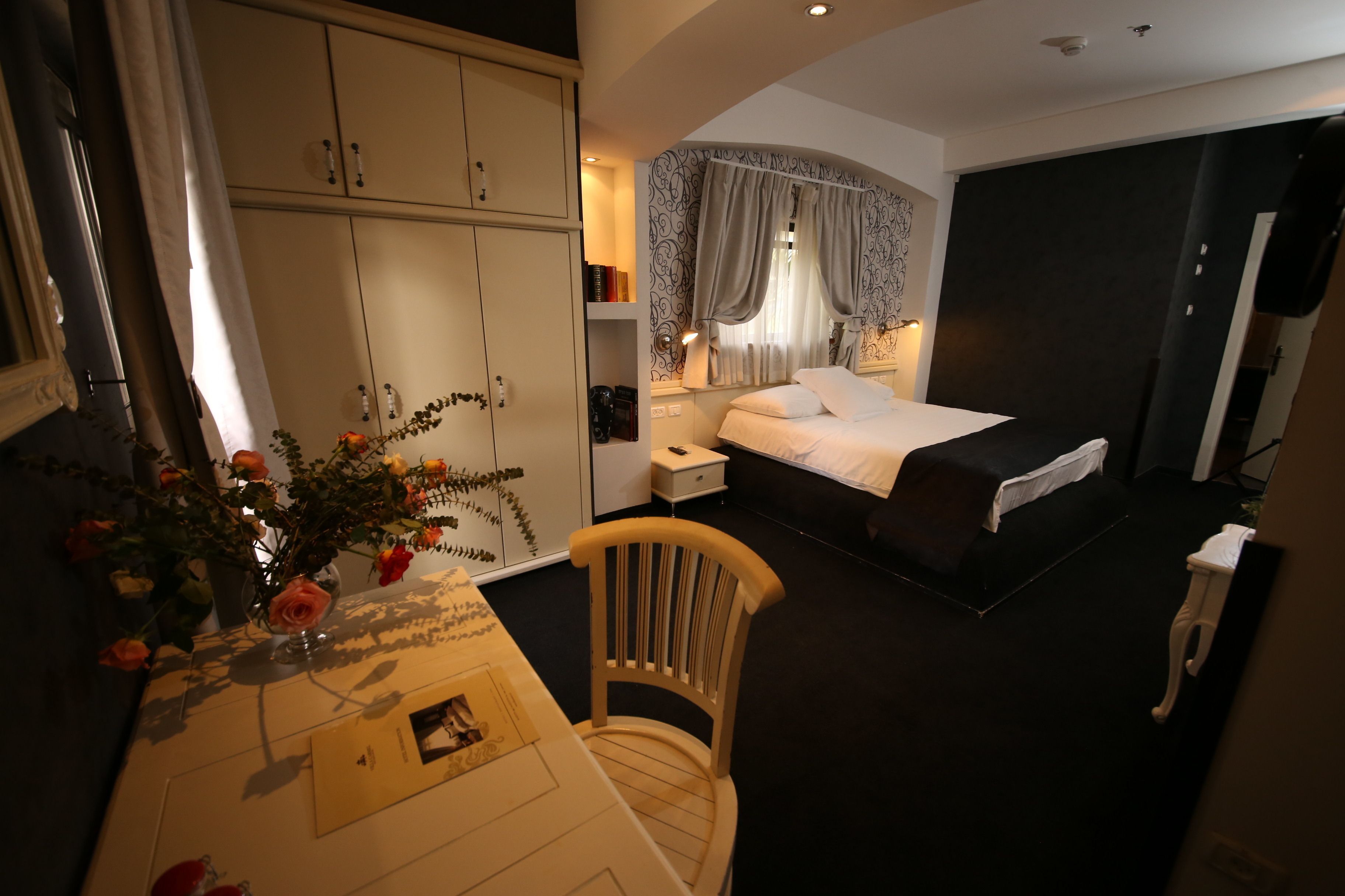 Villa Carmel Boutique