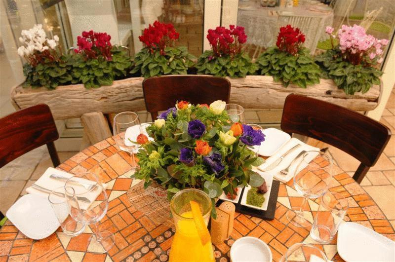 Villa Carmel Boutique