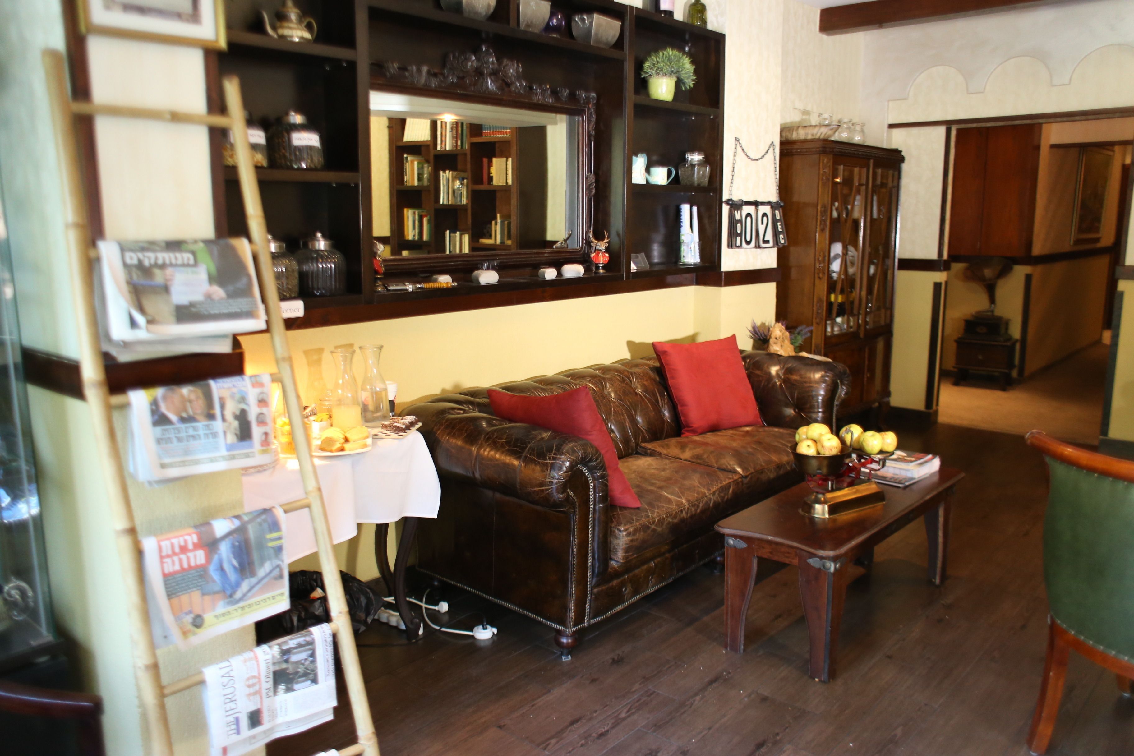 Villa Carmel Boutique
