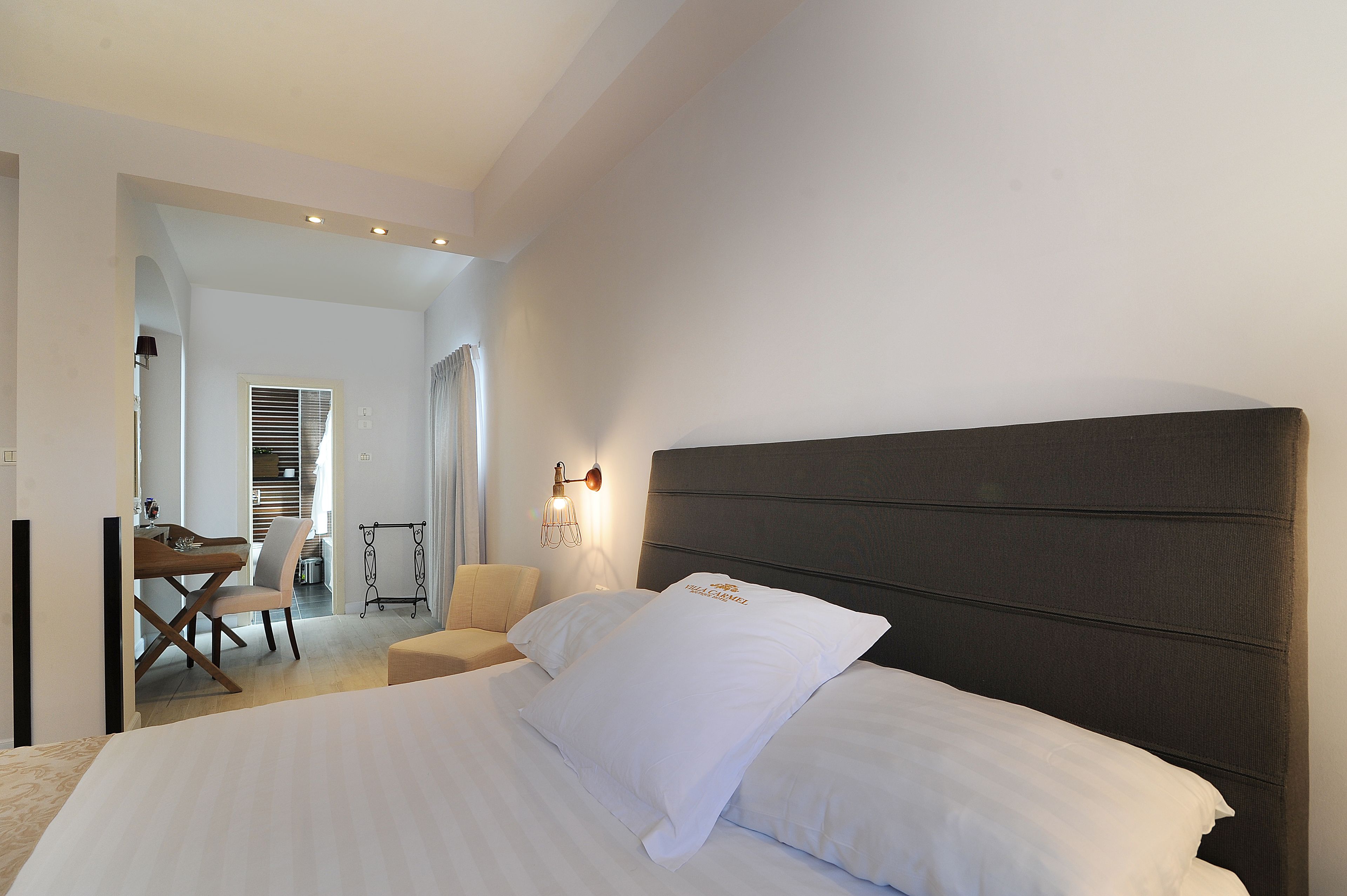 Villa Carmel Boutique