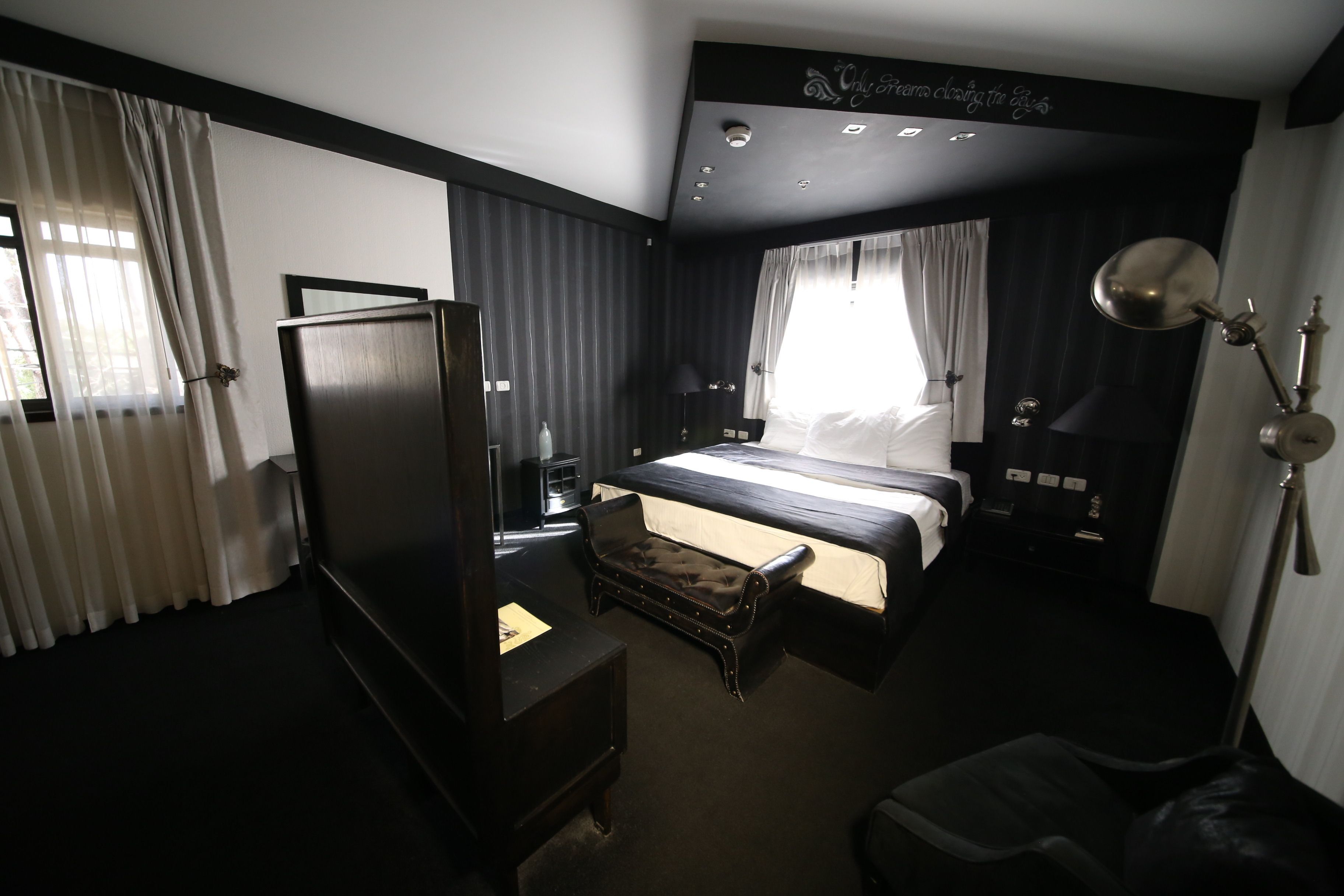 Villa Carmel Boutique